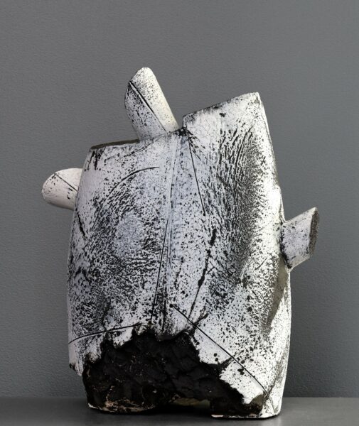Marc-SIMON-sculpture-ceramique_photo-Blaise-Adilon